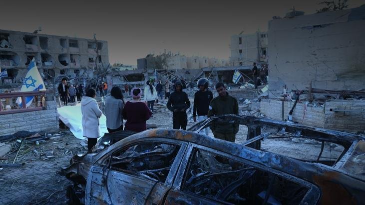 İran, Dimona ve Arad'ı iki saat arayla vurdu! Saldırıya ilişkin İsrail'den dikkat çeken açıklama