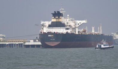 İran’da Hürmüz Boğazı için ücret tasarısı komisyondan geçti