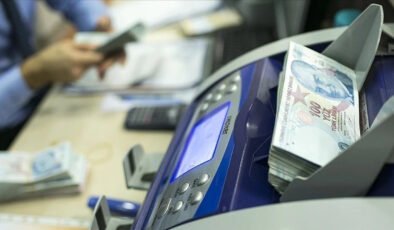 Bankacılık sektöründe kredi hacmi 24,3 trilyon TL’ye geriledi