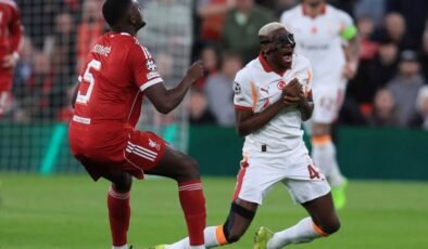 Kolu kırılan Osimhen için ilk karar belli oldu