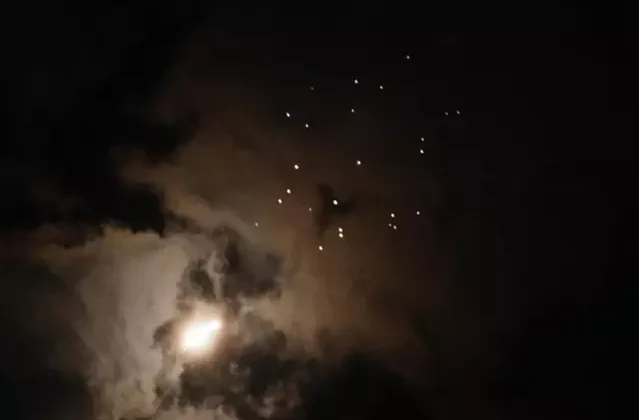 Kuveyt'te engellenen füze ve İHA parçaları 2 kişiyi yaraladı