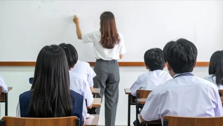 Öğretmen adayları 13 Nisan’da eğitime başlayacak