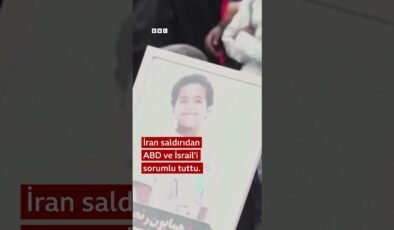 İran’daki okul saldırısında ölenler için toplu cenaze töreni