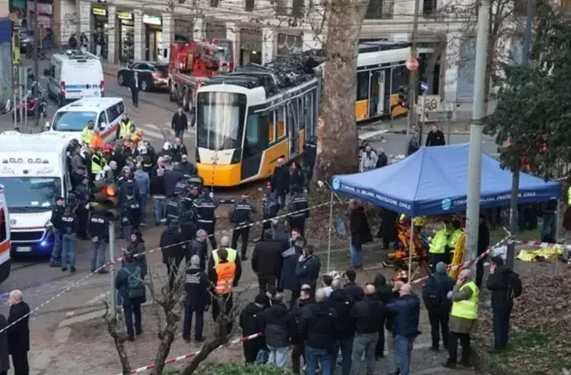 Moskova'da iki tramvayın çarpışması sonucu 11'i ağır 13 kişi yaralandı