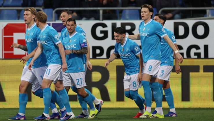 Napoli maçı ikinci dakikada bitirdi