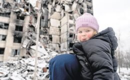 O çocukların ruhu da yaralı