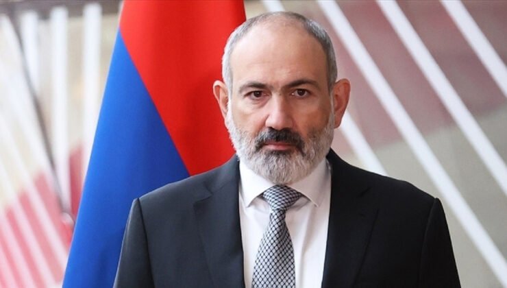 Ermenistan Başbakanı Paşinyan'a kilisede saldırı girişiminde bulunuldu