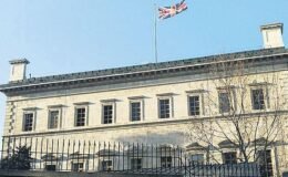 Premıum uygulaması İngiltere vizesinde öğrencileri vurdu