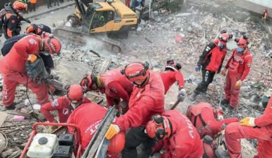 Afetlerde 5 bin hayat kurtaran AKUT 30 yaşında