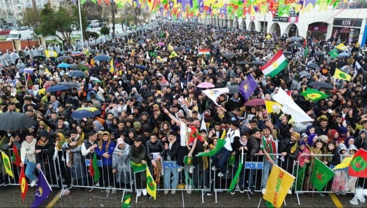 Şanlı bayrağımız nerede!