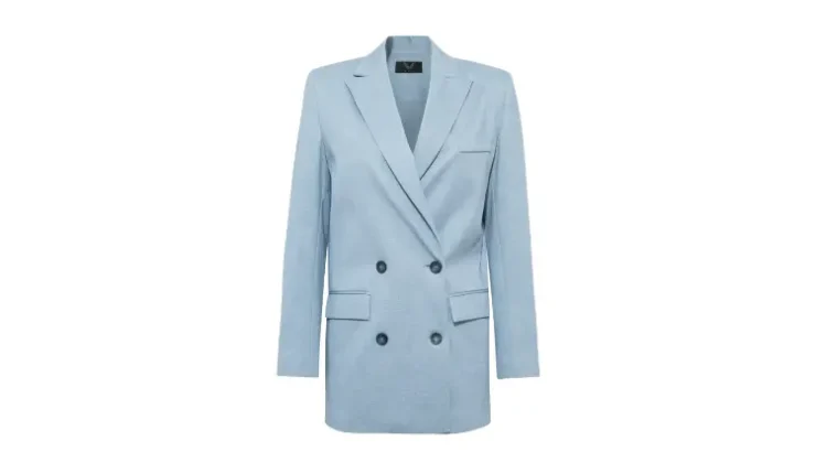 Sezonun öne çıkan serin tonu: Buz mavisi