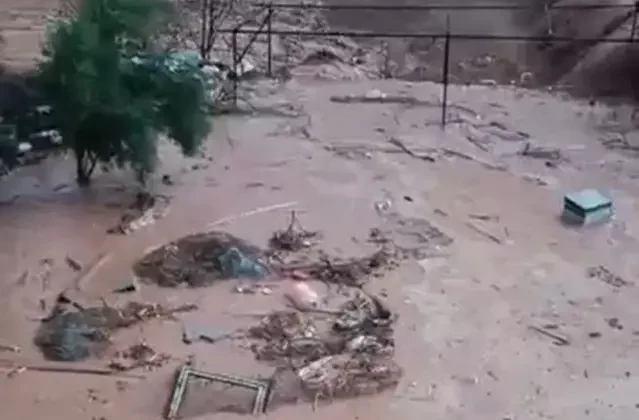 Şırnak'ta sağanak sele dönüştü, dereler taştı, evler sular altında kaldı