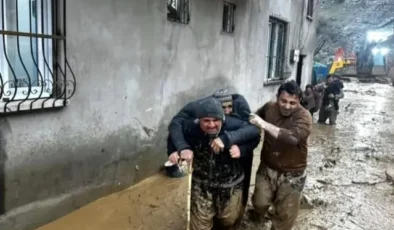 Şırnak'ta sel ve heyelan! Ev ve ahırlar zarar gördü