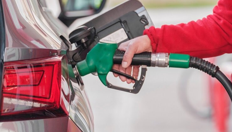 Slovenya'dan akaryakıt satışına sınır: Günlük limit 50 litre