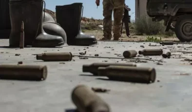 Suudi Arabistan'da yerleşim alanına askeri mühimmat düştü! 2 kişi öldü, 12 kişi yaralandı