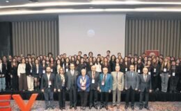TEV’den üstün başarılı gençlere burs