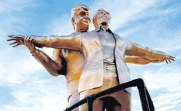 Trump’ın Rose’u Epstein