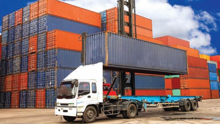 MÜSİAD Bursa Başkanı Şenocak: Siparişler daraldı, finansman baskısı sanayiciyi sıkıştırdı