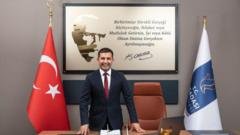 Tutuklanan Kuşadası Belediye Başkanı Ömer Günel görevinden uzaklaştırıldı