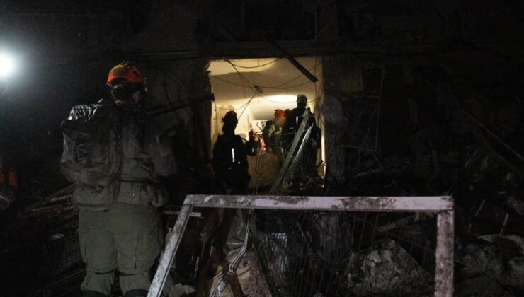 UAEA açıkladı: İran’ın vurduğu İsrail’in nükleer santralinde hasar var mı?