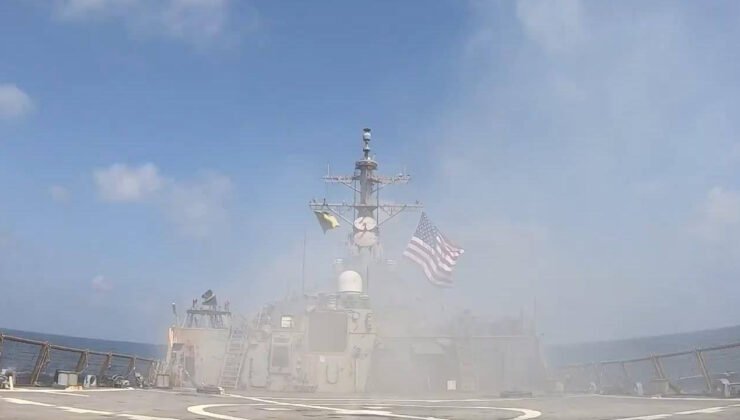 Hürmüz için kritik hamle: ABD'den İran üslerine yoğun saldırı