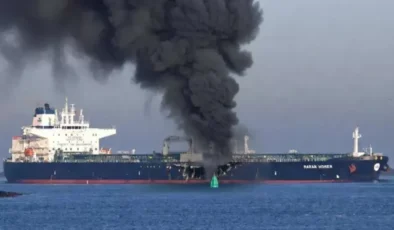 Bu kez adres Hürmüz değil! Yunan bandıralı tankeri vurdular