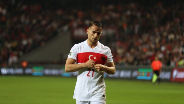 Yunus Akgün: Her şeyin en iyisini hak ediyoruz