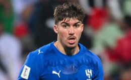 Yusuf Akçiçek, Fransa’da ameliyat edildi