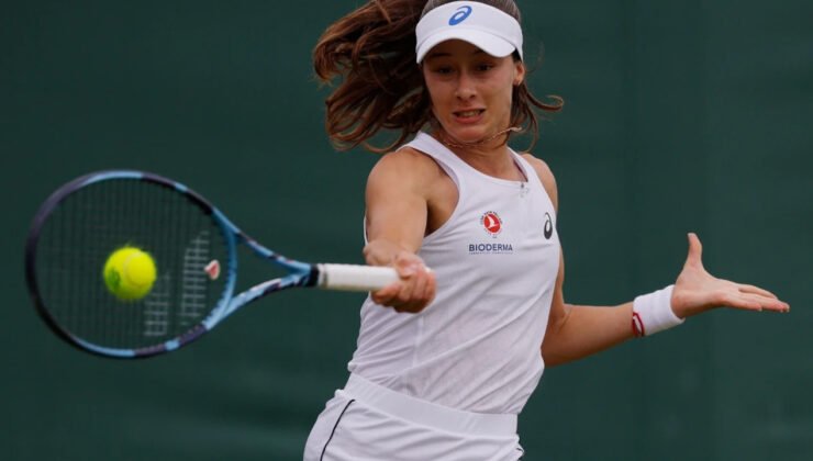 Milli tenisçi Zeynep Sönmez Miami Açık'ta 2. turda elendi