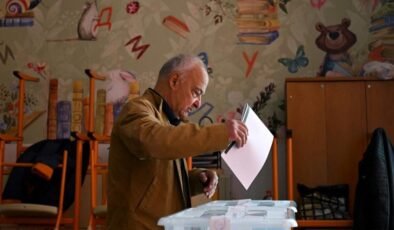 Bulgaristan’da "oy satın alma" operasyonu. 1 milyon euro ele geçirildi