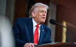 Trump’tan yeni paylaşım. Bir kez daha süre verdi