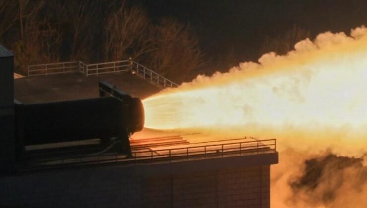 Kuzey Kore’den savaş provası. "Hedefleri küle çeviren füze"