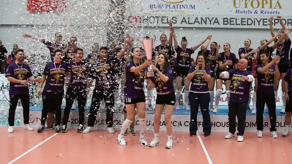 Voleybol Sultanlar Ligi'ne yükselen ekipler belli oldu!