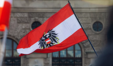 Avusturya’dan ABD’ye ret: Askeri uçuşlara hava sahası kapatıldı