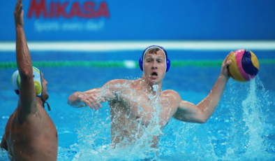 Dünya Su Sporları Federasyonu, Rus sporcuların kendi bayrakları ve milli marşlarıyla yarışmalarına izin verdi