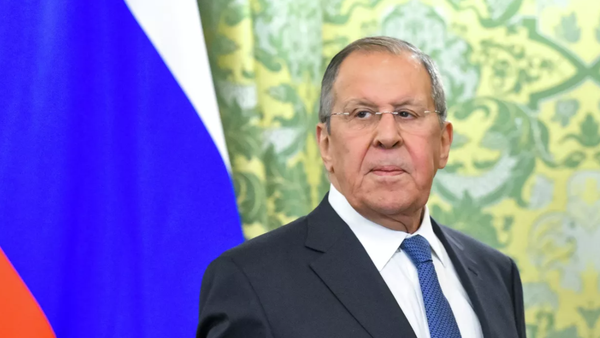 Lavrov: Batı, Tayvan meselesinde tehlikeli oyunlar oynamaya devam ediyor