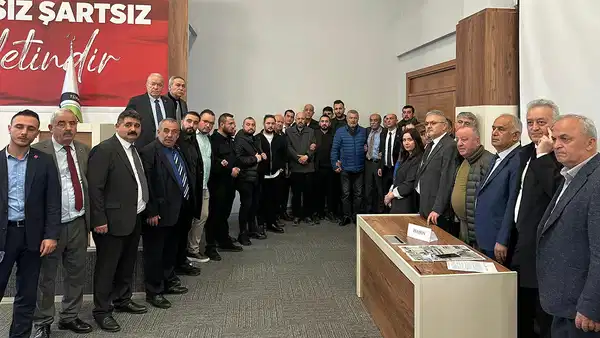 Zonguldak'ta seçim krizi! CHP kürsüyü terk etmedi: 'Bu sonucu kabul etmiyoruz'