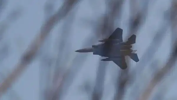 CBS News: İran'da düşürülen ABD'ye ait savaş uçağındaki iki pilottan biri kurtarıldı