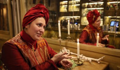 Rusya’da büyüye ilgi patladı. Askerler muska ve tılsım yaptırıyor