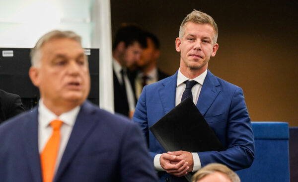 Orbán’ın 16 yıllık iktidarına son verdi… Péter Magyar kimdir?