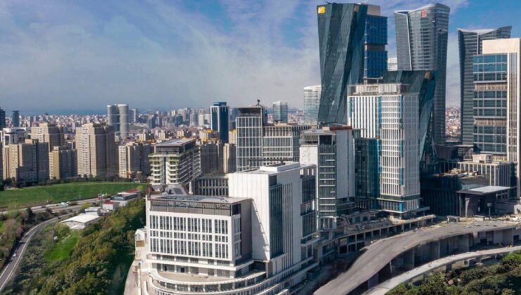 CHP Genel Başkan Yardımcısı Özgür Karabat: 'İstanbul Finans Merkezi, yeraltı para hareketinin emrine mi verilecek?'