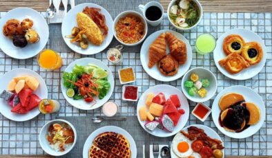 Gün boyu enerji düşüklüğünün gizli nedeni: Kahvaltıda en çok yapılan beslenme 7 hatası