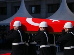 Bakan Gürlek'ten trafik kazasında şehit düşen polis memuru için taziye mesajı