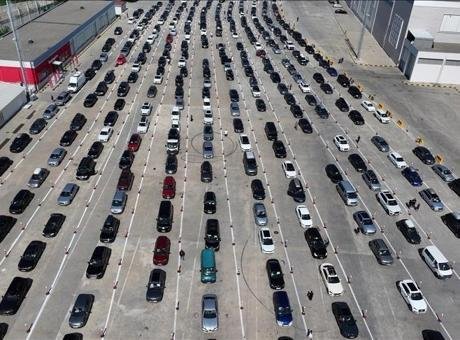 Ramazan Bayramı tatilinde gümrük kapılarından 323 bin yolcu giriş-çıkış yaptı