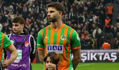 Alanyasporlu Ümit Akdağ'dan milli takım itirafı: 'Davet almama rağmen…'