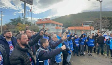 Grevdeki Temel Conta işçilerin evlerine şafak operasyon: Çok sayıda gözaltı var!