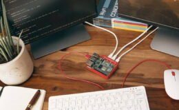 Yapay zeka, daha düşük maliyetli küçük bilgisayar satışlarını nasıl artırdı?