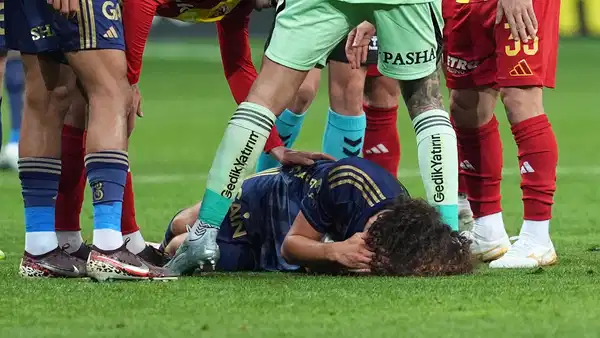 Eski hakemler Kayserispor – Fenerbahçe maçını yorumladı: Guendouzi'ye yapılan hareket için kırmızı kart gerekir mi?