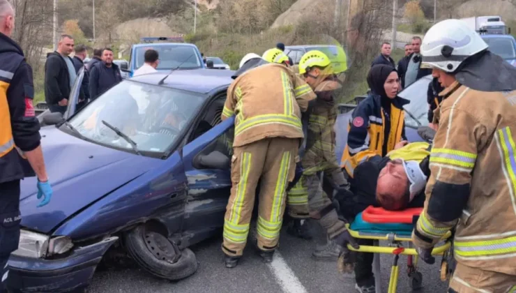 Direksiyon başında epilepsi nöbeti geçirdi: Bariyerlere çarpan otomobildeki 2 kişi yaralandı
