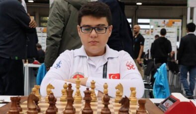 Anaokulunda başlayan serüven dünya rekoruyla taçlandı: GM Yağız Kaan Erdoğmuş kimdir?